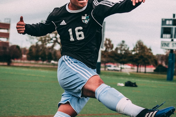 Canada denies Iran envoy entry for FIFA congress