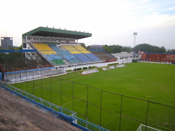 Estádio Antônio Lins Ribeiro Guimarães
