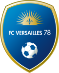Versailles II crest